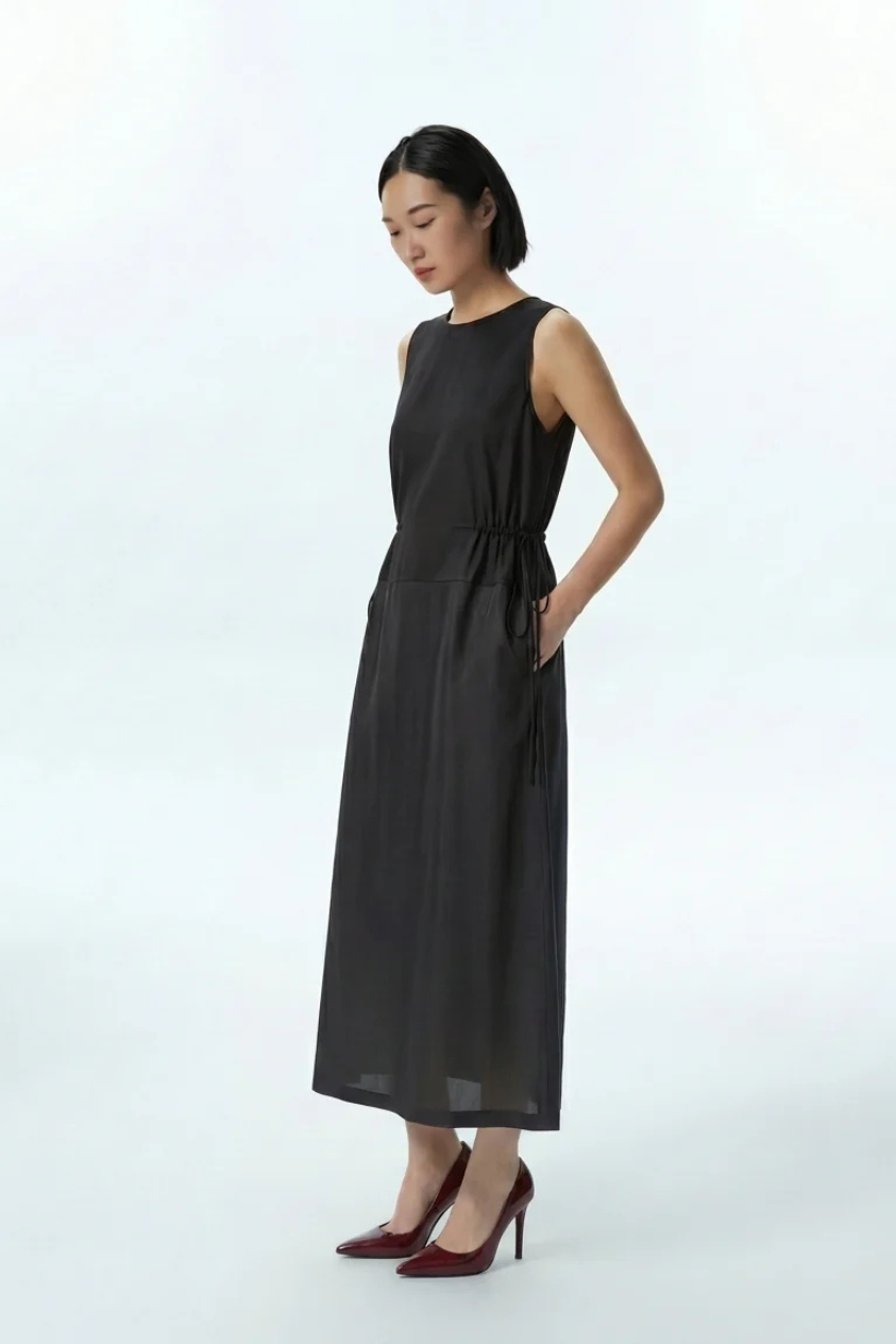 Round Neck Shift Dress