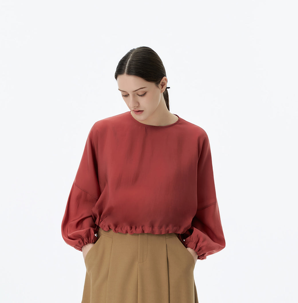 Batwing Sleeved Blouson Top