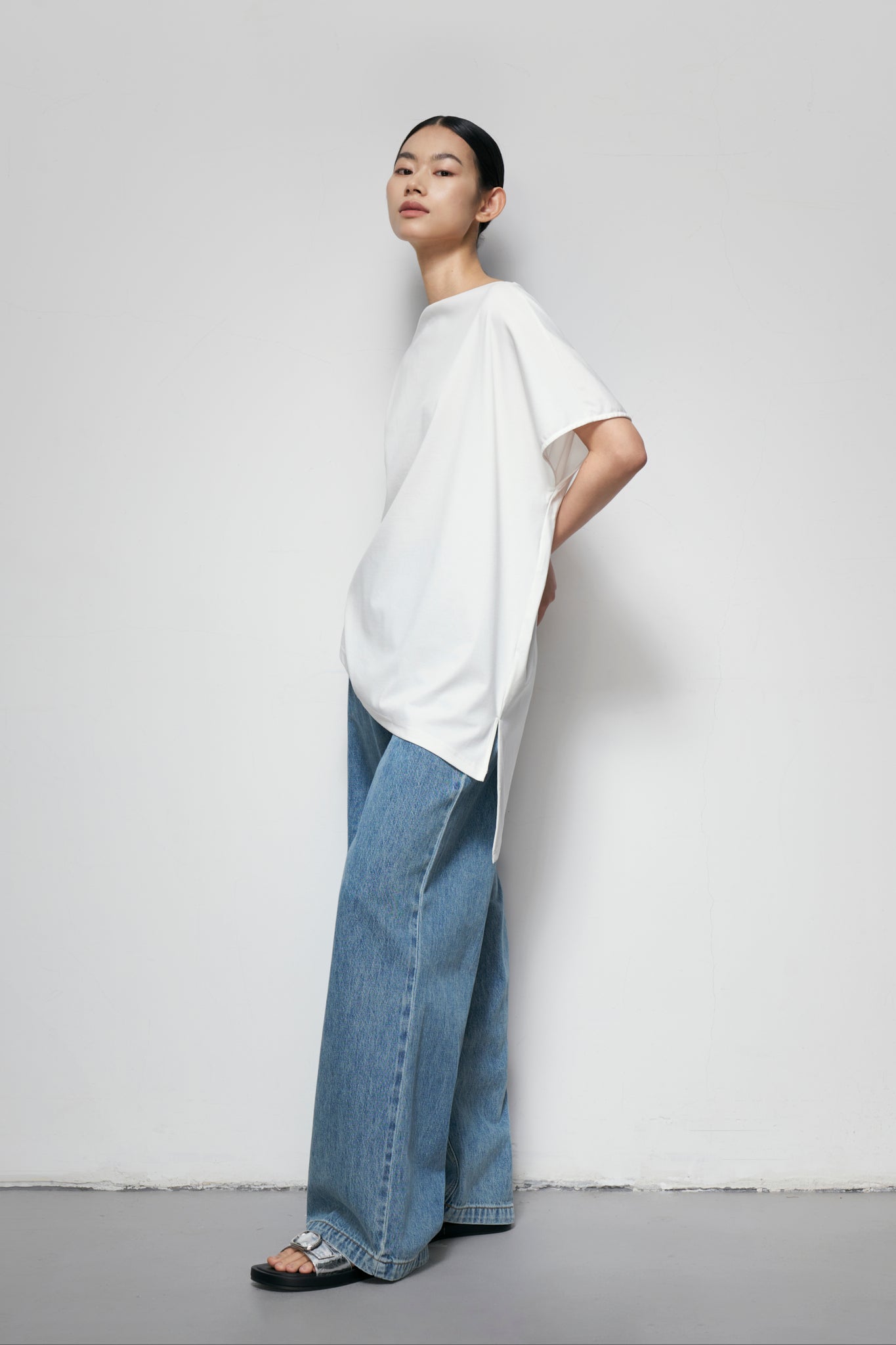 Asymmetric Sleeved Top