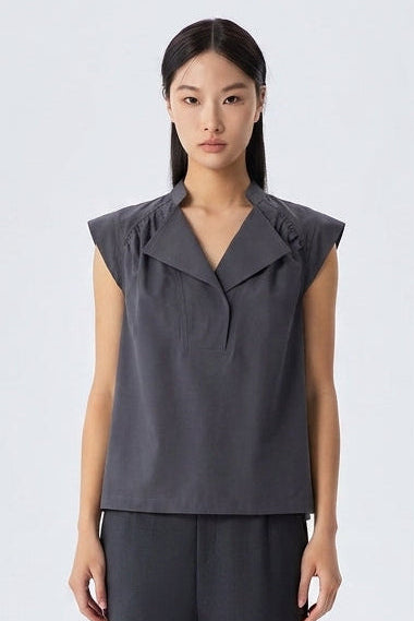 Sleeveless Lapel Top