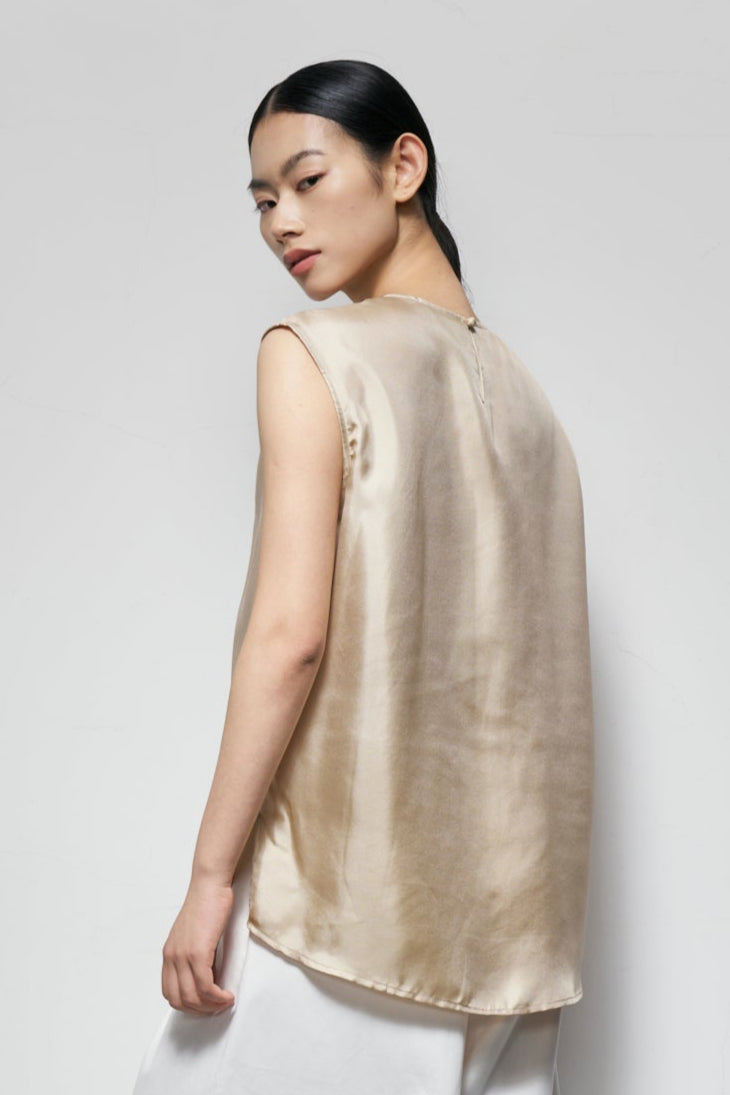 Concealed Placket Top