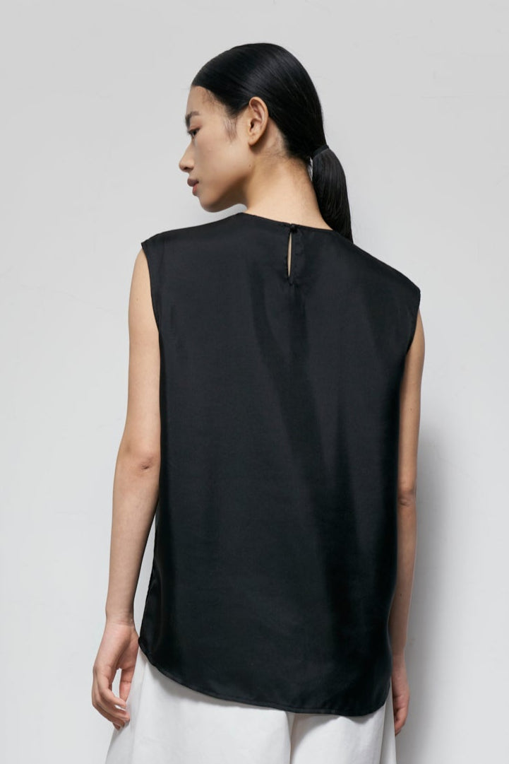 Concealed Placket Top