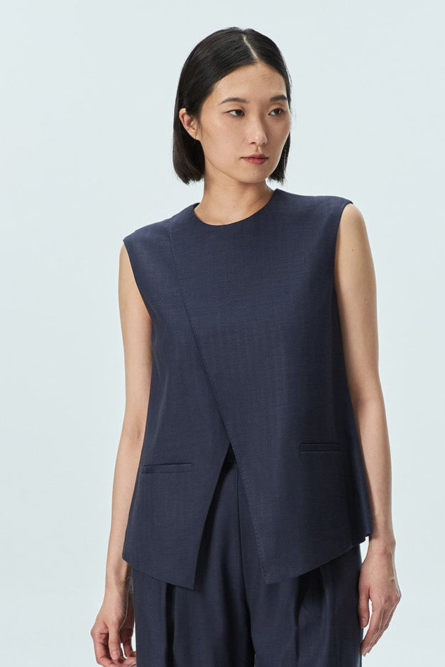 Asymmetric Sleeveless Vest