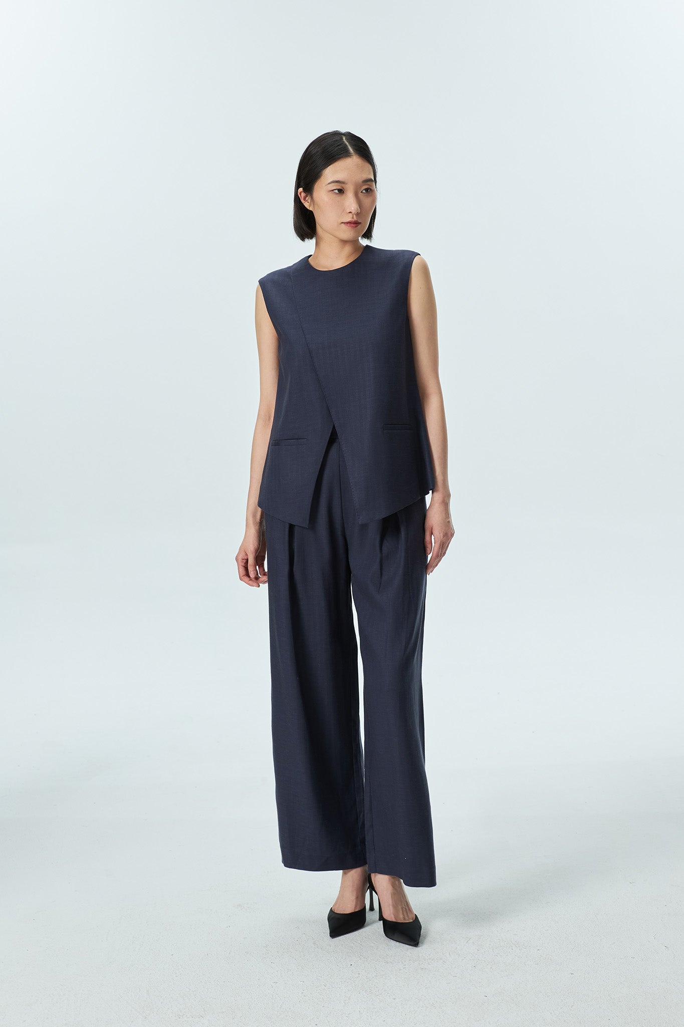 Wide Leg Pleated Pants