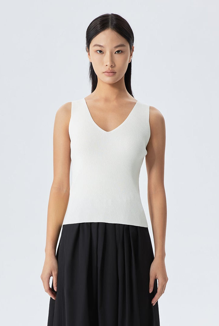 Camila V-Neck Ribbed Knitted