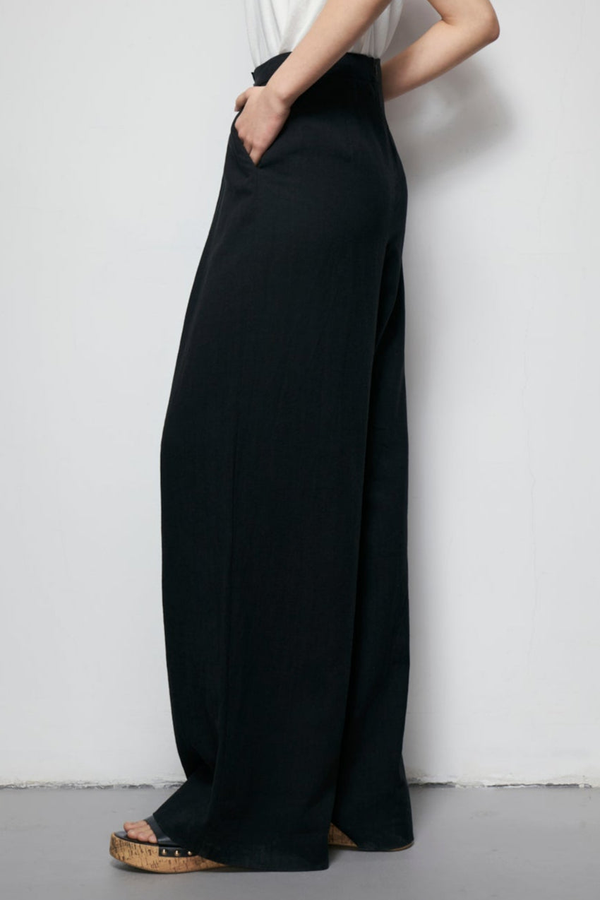 Front Pleat Trousers