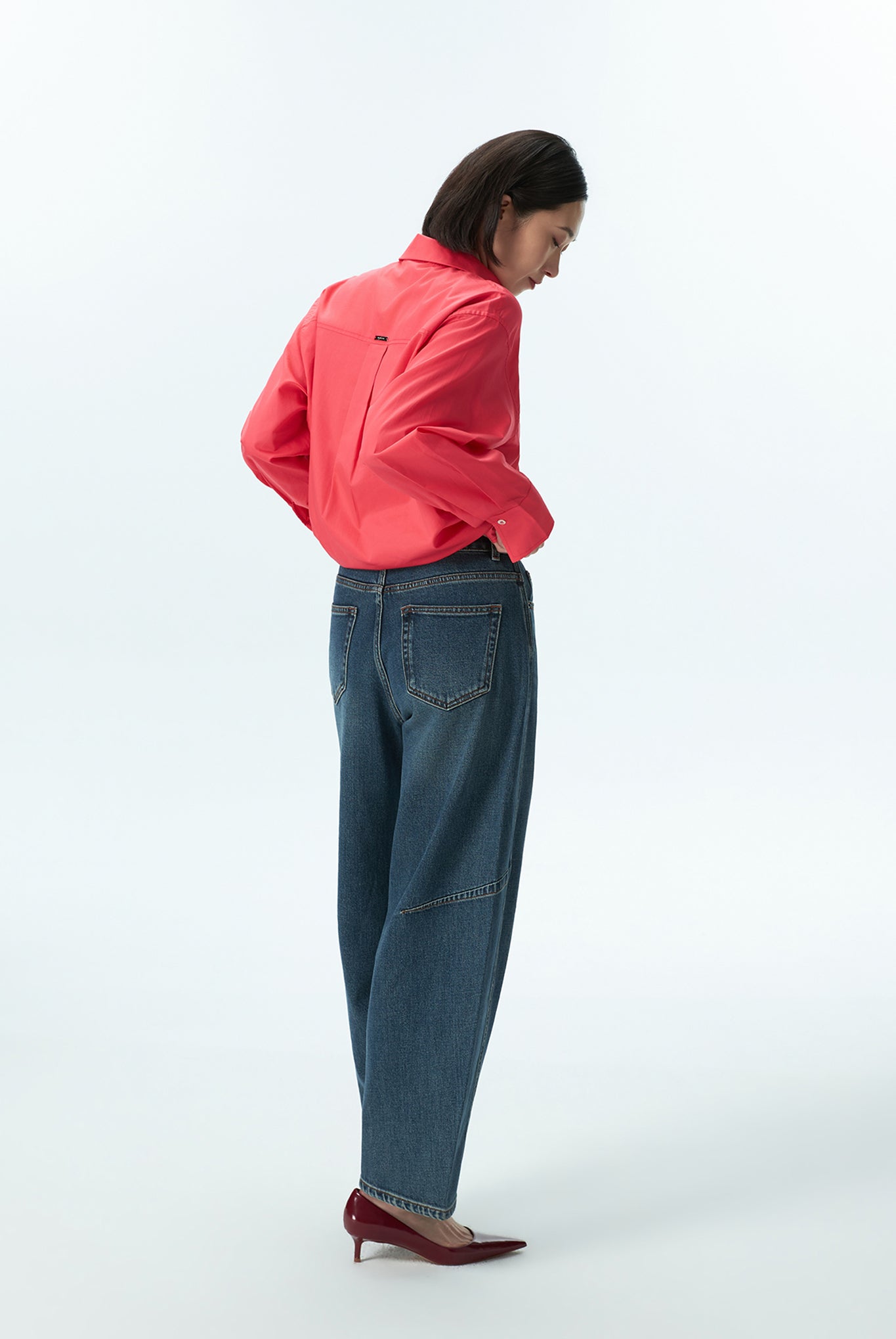 Jan Barrel Cut Jeans