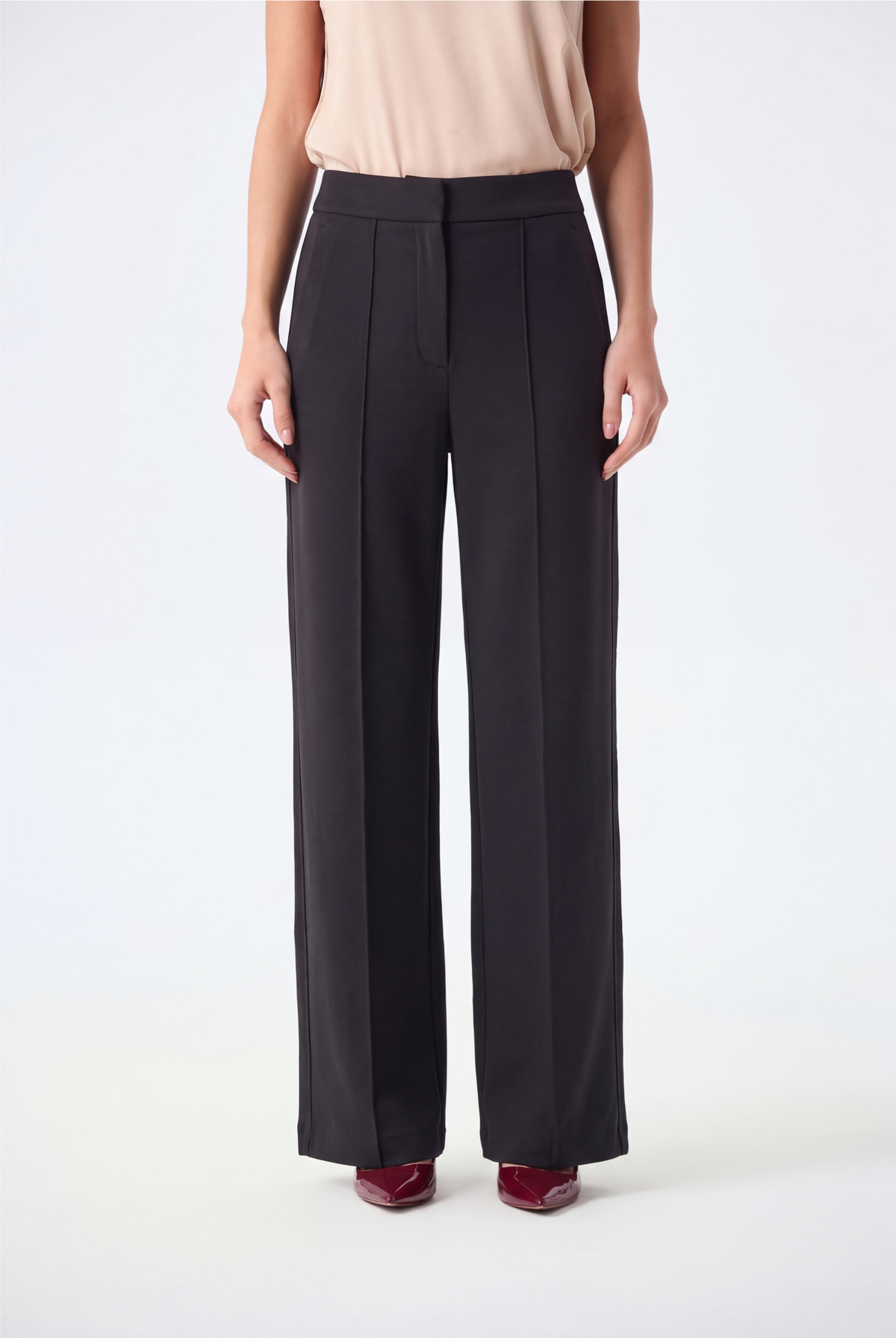 Wide Leg Jogger