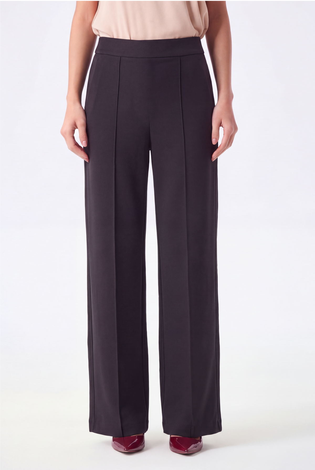 Wide Leg Jogger