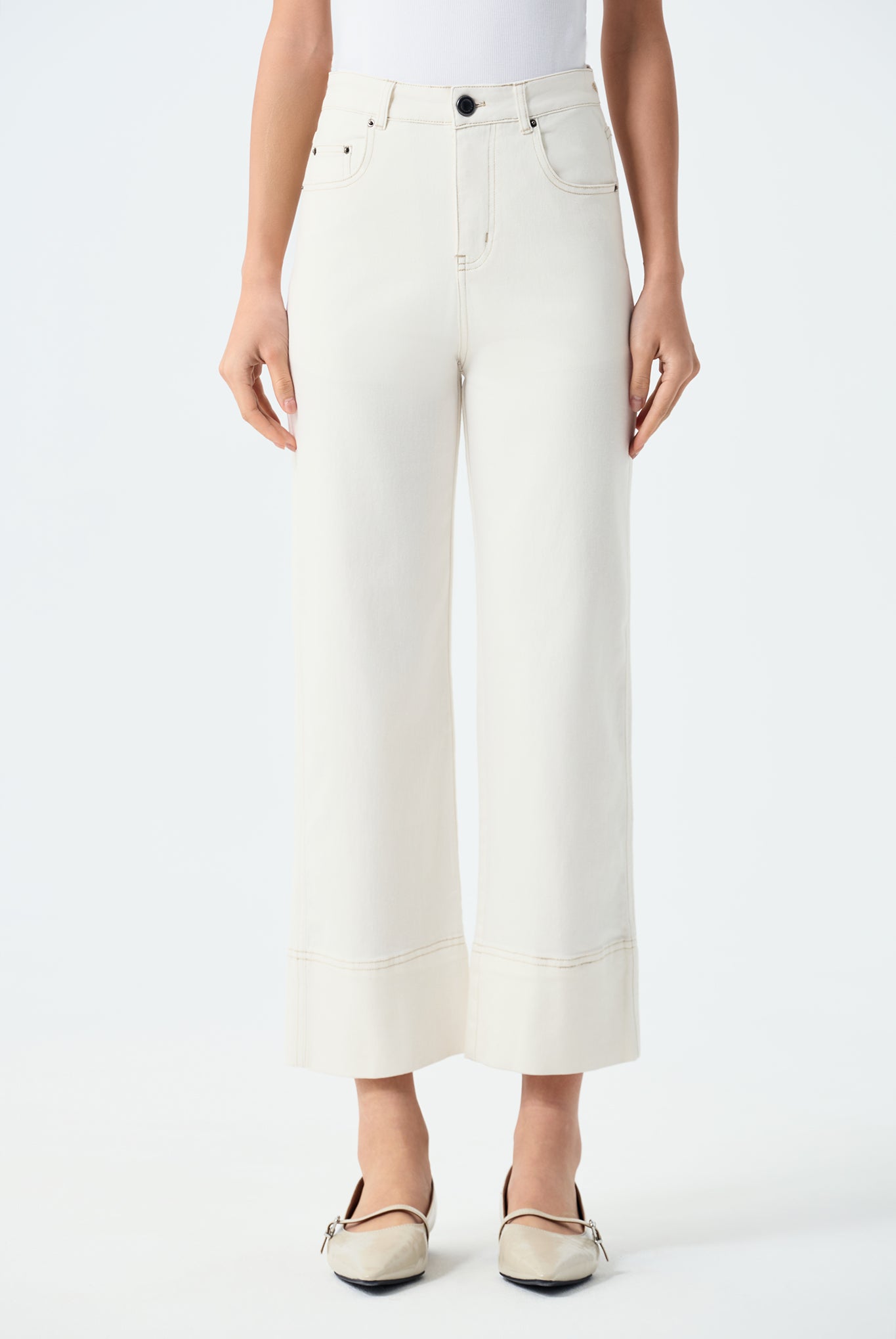 Nadia Capri Style Straight Jeans