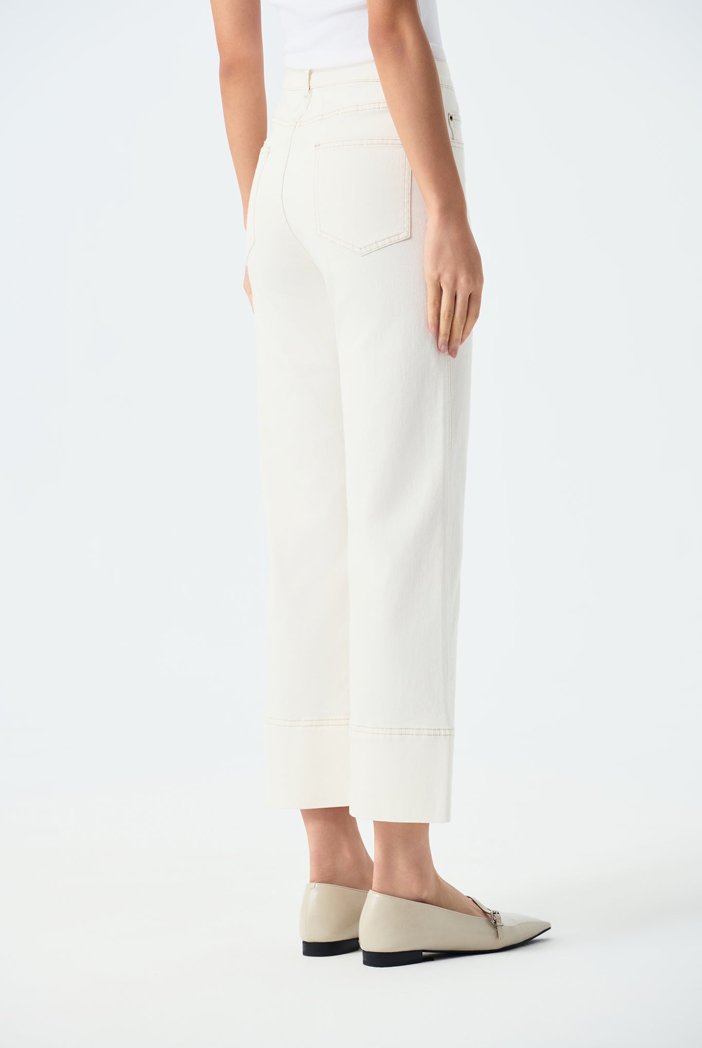 Nadia Capri Style Straight Jeans