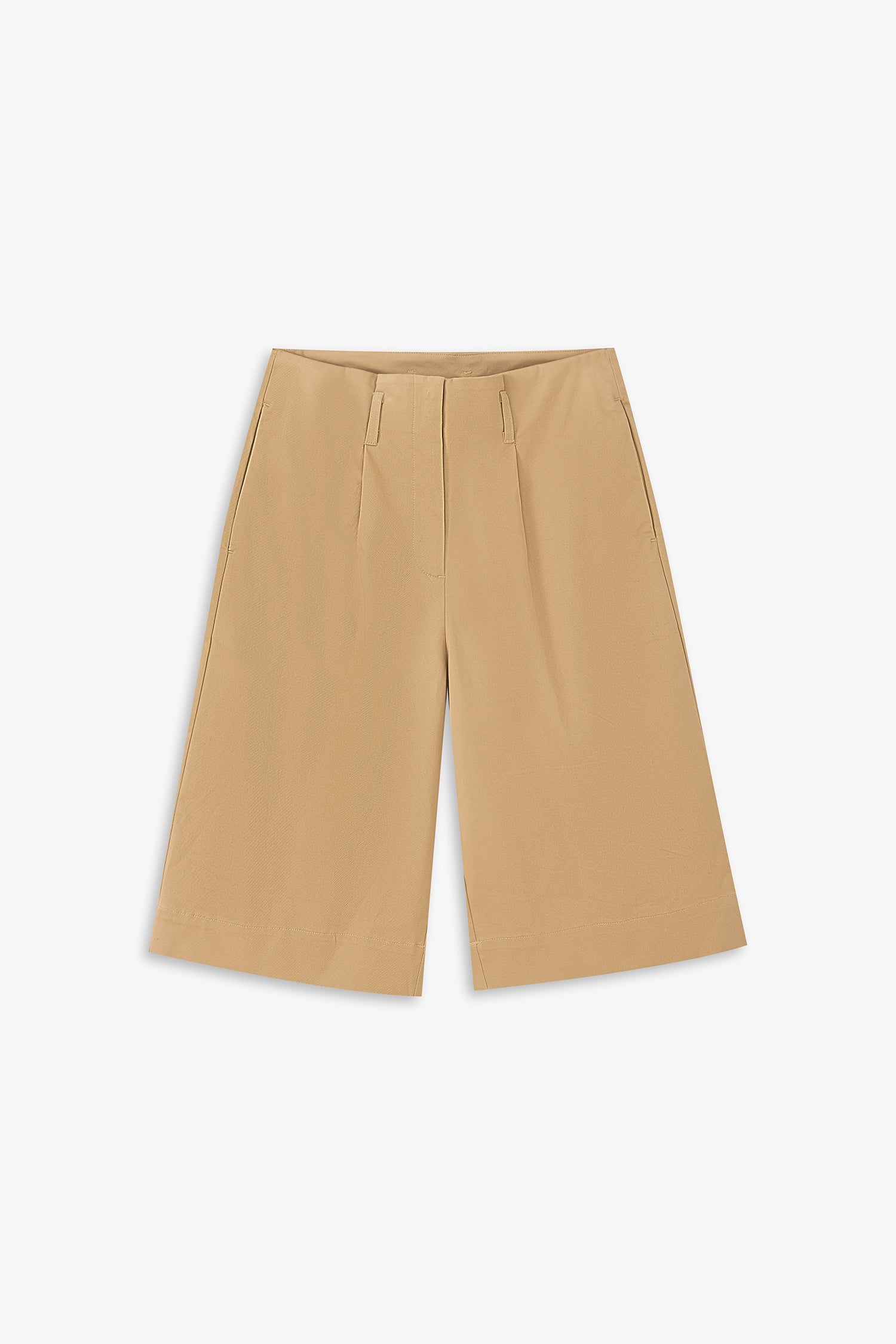 Pleated City Bermuda Shorts